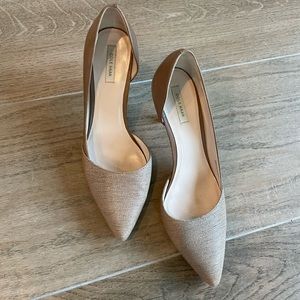 Cole Haan size 8 nude pumps